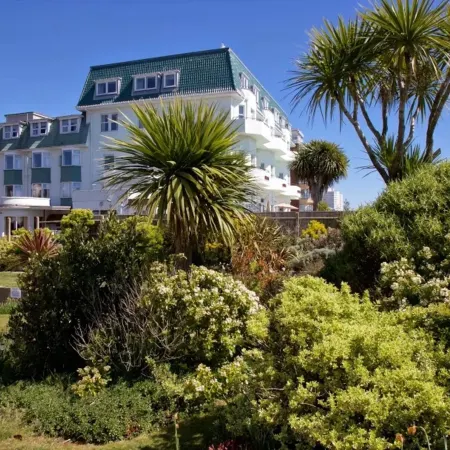 Bournemouth East Cliff Hotel by Belvilla