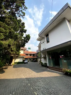Pilatus Hotel Bandung