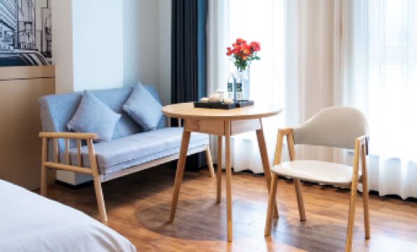 Tuke Resort Hotel (Zhangjiagang Tangqiao RT-Mart)