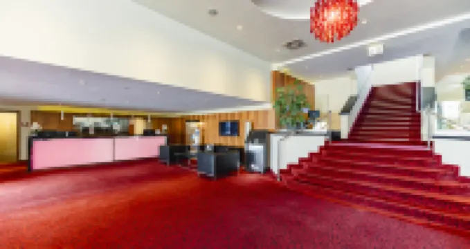 プラザ イン ウェルズ のホテル