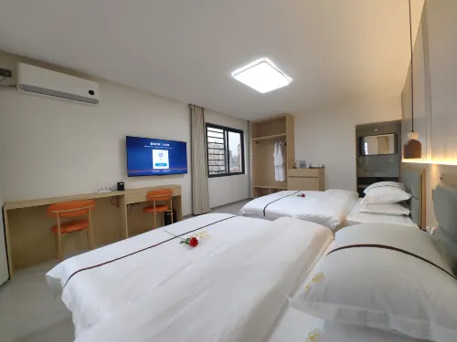 TuyuHomestay - Airport Shuttle