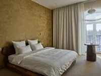 Dzen Hotel (Zen)