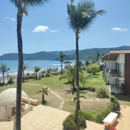 Costa Pacifica Resort