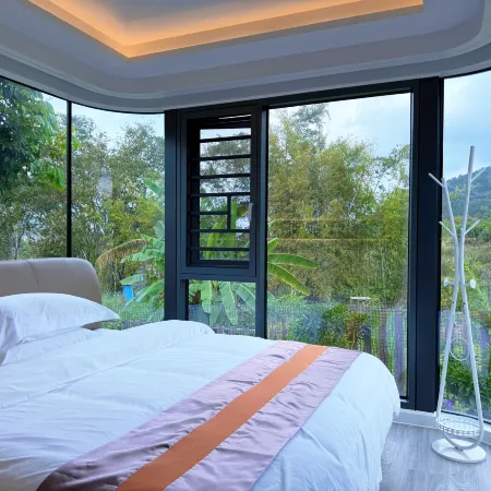 Diequgu Capsule Homestay
