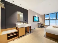 Long Yin Hotel