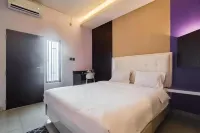SANS Vibes Violeta Inn Jambi Hotels in 