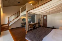 Baoshan Muquan Yisu Homestay (Banqiao Town Qinglong Street) - balcone