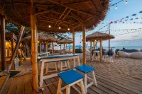 Bayphere Residence Sea View Private Beach With Fitness and Pool