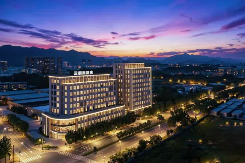 Yuntongli Hotel (Tonglu Station First City Hospital)
