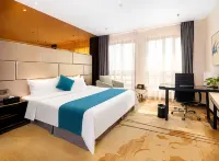 Eastern Grand Hotel by the sea