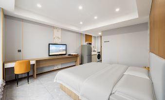 2. Youtu Hotel (Hanlefang, Weihai Station