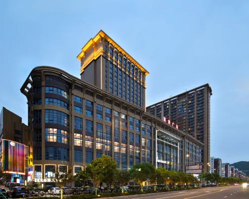 Lanji Seaside Hotel (Putuoshan Airport Banshengdong Pier) Hotels in Zhoushan