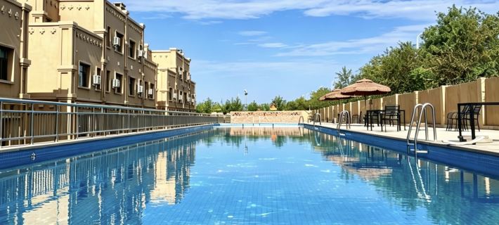 Huajun Ruyuan Homestay Отели в г. Турфан