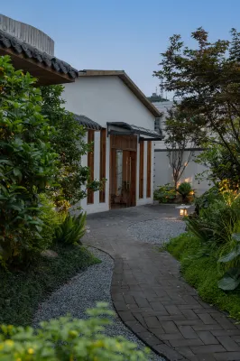 Anshun Jiubao·Yi Guesthouse (Anshun Ancient City Historical Culture District Store)