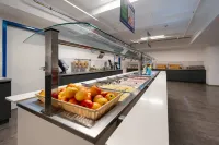 a&o Salzburg Hauptbahnhof - Aamiainen