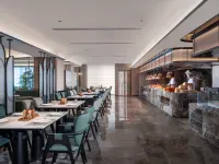 Holiday Inn Rizhao Seaview by IHG - breakfast