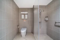 Jinjiang Hotel (Zoige County Beishang Plaza) - parking