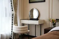Wanhe · Homestay French Light Luxury Homestay (Dali Ancient City South Gate) - Romantic
