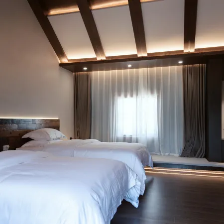 Zhiziluo Luye Homestay