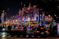 Rongkang Boutique Hotel (Leshan Zhanggong Bridge Gourmet Street) - Mountain View