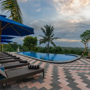 Riverside Court Apartment - Housity