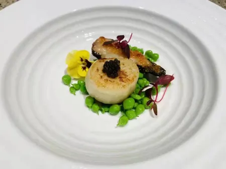 banhouse Отели рядом с достопримечательностью «Wanghai Tower»