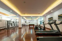 JH holiday lnn - Gym