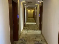 Left Bank Hotel Hotels in Sog County
