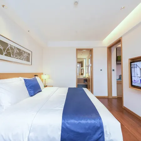 Grand New Century Nanshan Heyuan Hot Spring Resort