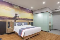 Junyi Chain Hotel (Xiaogan Yunmeng Hanzheng Street Industrial Park)