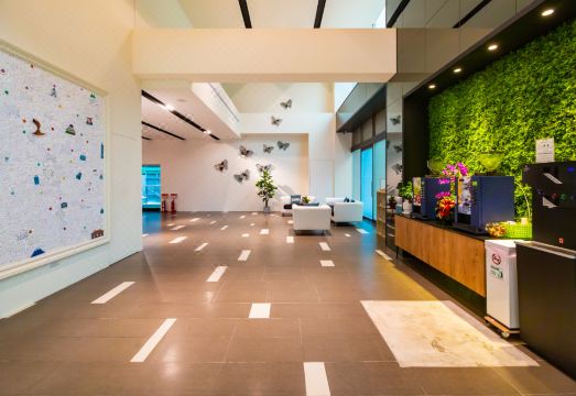 유어 호텔 객실 내부