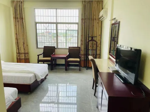 Yizhang Yiliu Town Jiming Wenquan Homestay