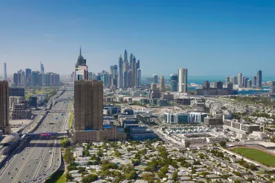 La Suite Dubai Hotel & Apartments Hotel berhampiran Cedar Tree