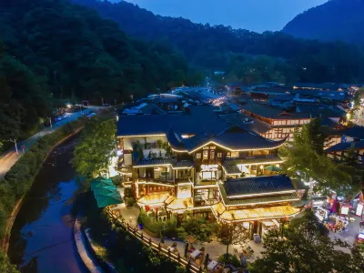 Qingcheng Houshan near Shuimuyang Private Tang Homestay