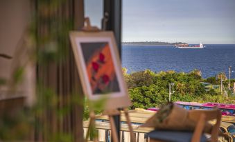 Yelia Sea View Sunrise Villa (Huangcuo Beach Convention and Exhibition Center Store)