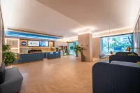 HanTing Hotel (Zunyi Renhuai Guomao Shopping Center) - 2-Star
