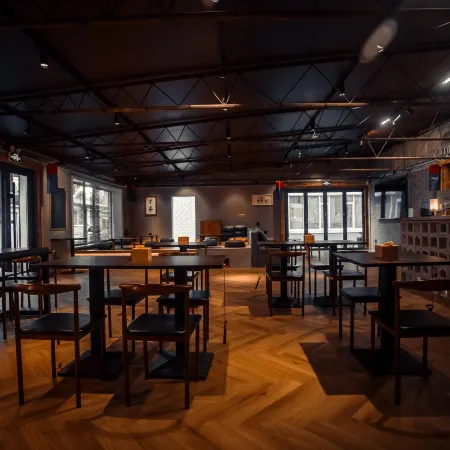 Bu'er Folk Youth Hostel (Yanji Yanbian University West Market Store)