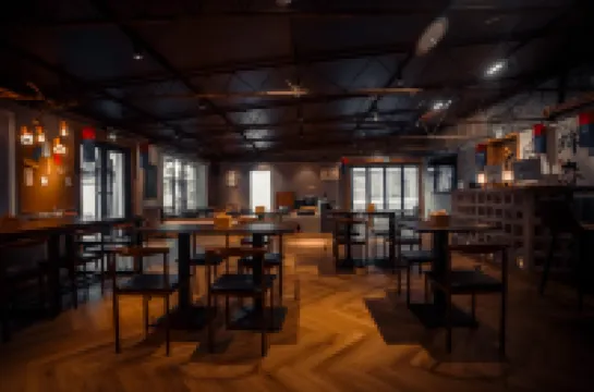 Bu'er Folk Youth Hostel (Yanji Yanbian University West Market Store)