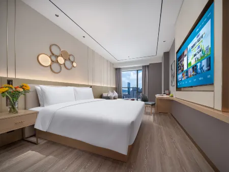 Orange Hotel (Changsha University of Technology Tujiachong Subway Station) Отели рядом с достопримечательностью «Changsha University of Science & Technology (Transportation Science & Technology Teaching Area)»