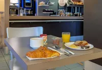 B&B Hotel Morlaix - Parkering