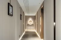 Lushan Yunjin Holiday Hotel (Guling Street)