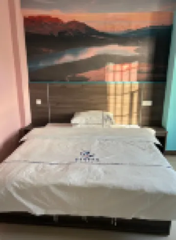 Jiangmen Mengxu Apartment