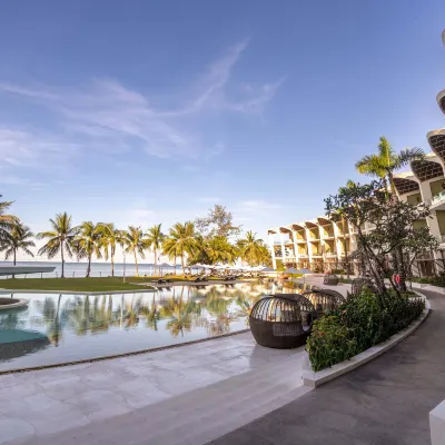 The Shells Resort & Spa Phu Quoc Hotels near Ham Ninh