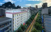 Hechi Xinyue Hotel