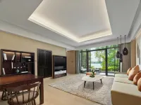 Hilton Shanghai Songjiang Guangfulin Hotels near Sheshan