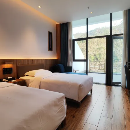 Milanhua Hotel