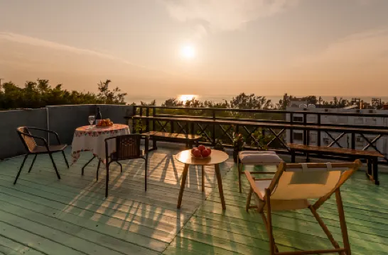 Zibeisha Light Luxury Art Seaview Inn