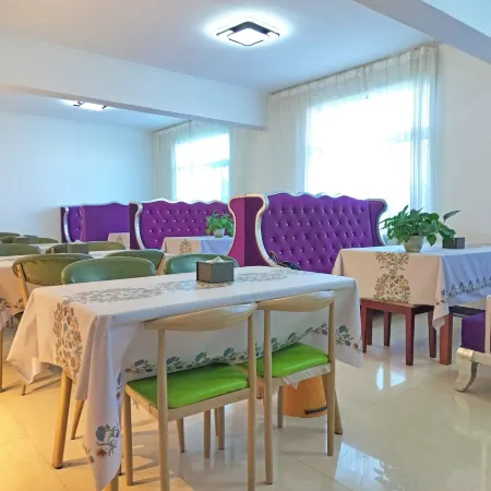Kunyi Boutique Hotel (Xining Chengbei Bus Station Qinghai University Branch)