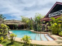 AoJing Diving Resort - ที่มีสระว่ายน้ำ
