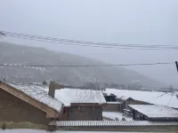 Home stay in Linsu village, Aershan - Mountain view
